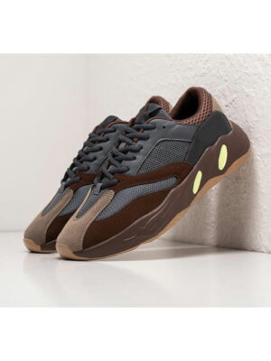 Кроссовки Adidas Yeezy Boost 700