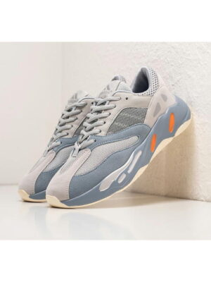Кроссовки Adidas Yeezy Boost 700